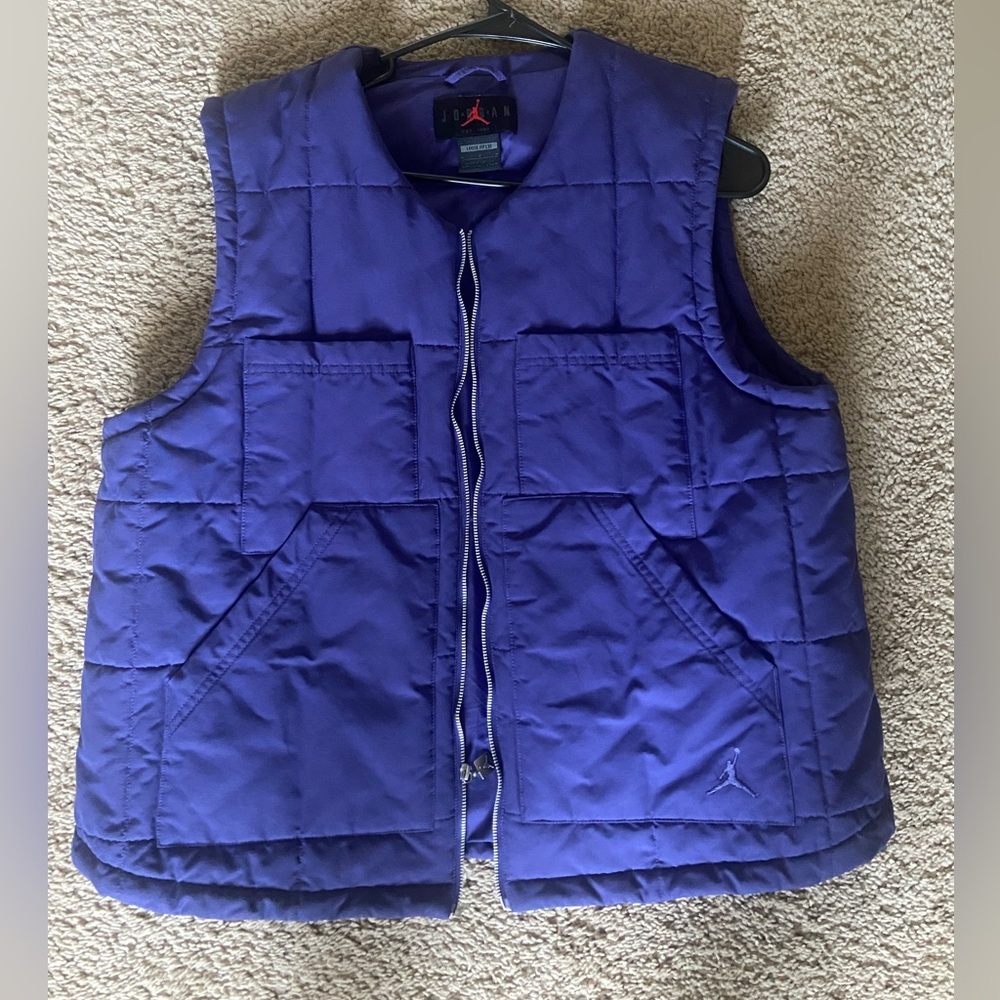 Jordan vest - Picture 1 of 3